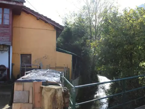 Chalet en calle Lugar Soto de Lorio, 67A