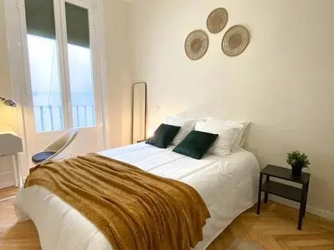 Habitación en Universidad-Malasaña