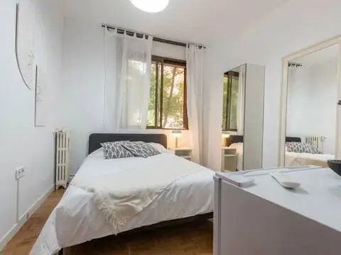 Habitación en Universidad-Malasaña