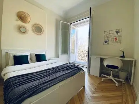 Habitación en Universidad-Malasaña