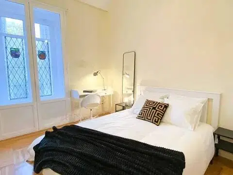 Habitación en Universidad-Malasaña
