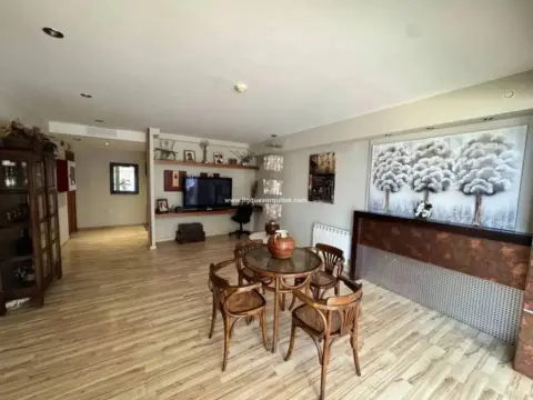 Chalet en Binéfar