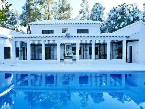 Chalet en Urbanización Pinares del Júcar