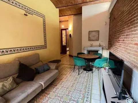 Piso en El Camp de l'Arpa del Clot