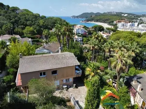 Chalet en Carrer de Maria Fortuny