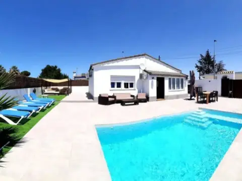 Chalet en Chiclana de la Frontera