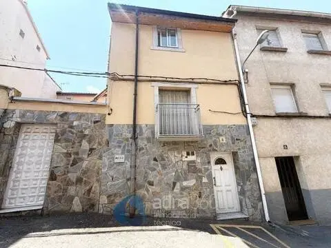 Chalet en Albelda de Iregua