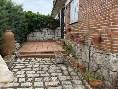 Casa en Navalperal de Pinares
