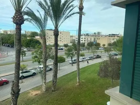 Piso en Avenida de Europa