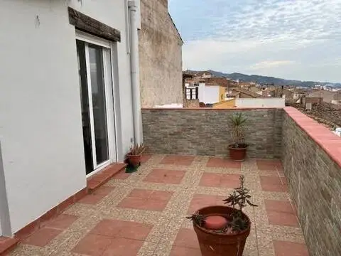Casa adosada en Carrer de Colón