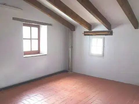 Casa rústica en calle de la Virgen Tres