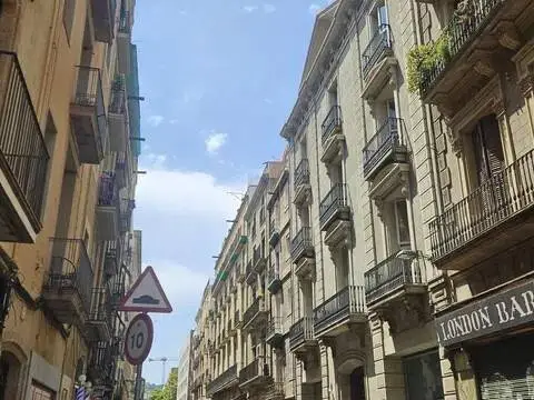 Piso en El Raval