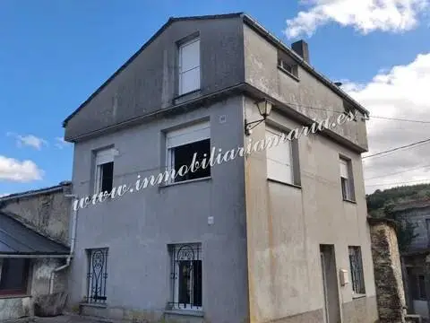 Casa rústica en calle Santa Maria Maior S-N