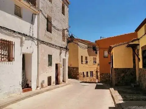 Casa rústica en Barajas de Melo