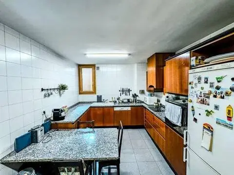 Dúplex de 3 habitaciones en venta en Ordino · 40 de 60