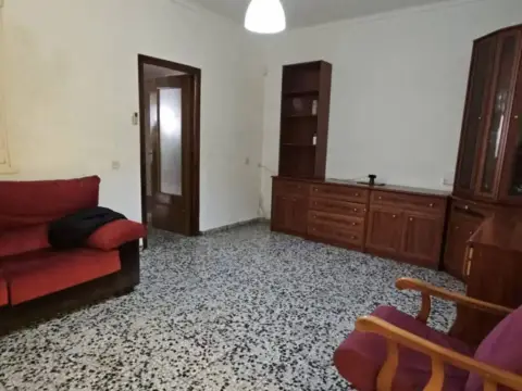 Chalet en El Poblado-Constitución-El Villar