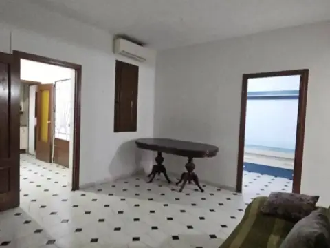 Chalet en Cañamares-Libertad