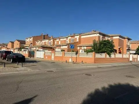 Casa adosada en Illescas