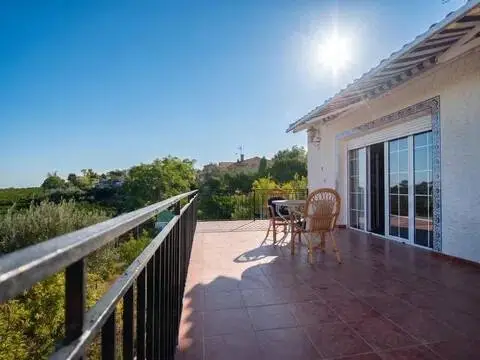 Chalet en Montserrat