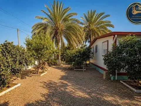 Casa rústica en Coria del Río