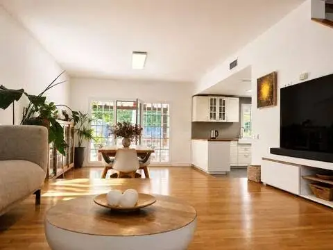 Casa en Núcleo Urbano