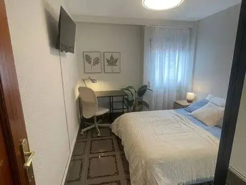 Habitación en calle Valdemoro
