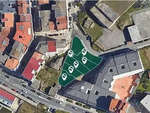 Terreno en calle de la Canteira de Eirís