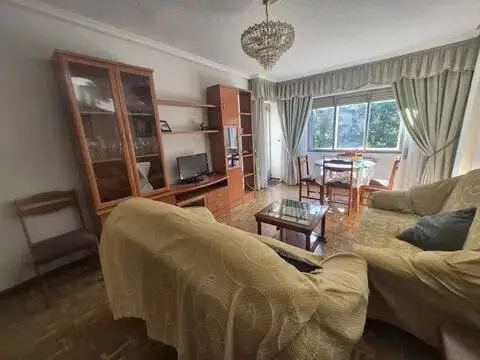 Piso en San Nicolás-La Toledana-Valle Amblés