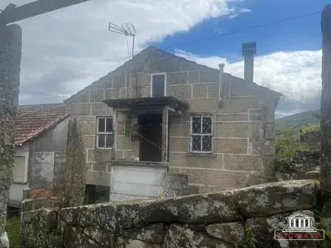 Chalet in Melón