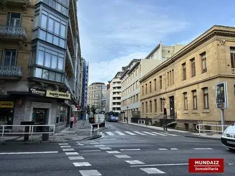 Piso en calle de Larramendi