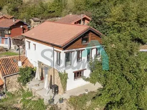 Chalet en Parroquias Rurales