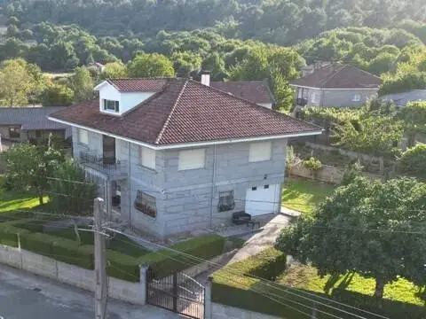 Chalet en calle Penoute Arriba