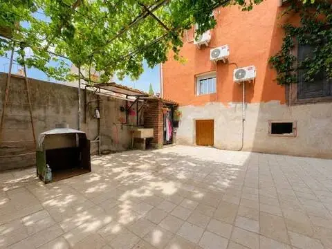 Casa adosada en La Almunia de Doña Godina
