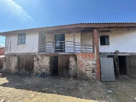 Casa rústica en calle A Regueira S-N