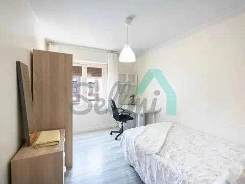 Habitación en Pumarín-Teatinos