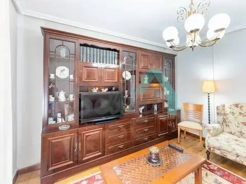 Piso en Pumarín-Teatinos