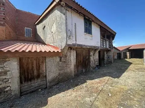 Casa rústica en calle A Regueira S-N