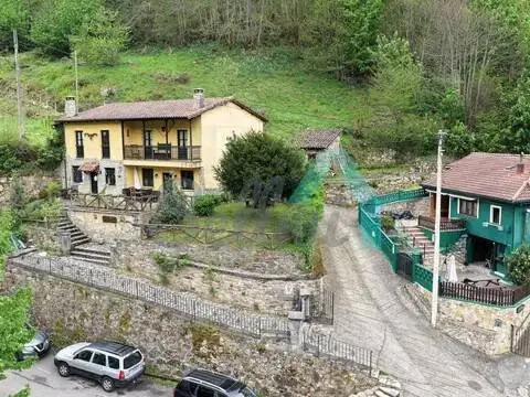 Chalet en Bárzana de Quirós