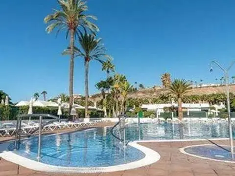 Casa en calle Avenida Touroperador Thomson Hol. Nn