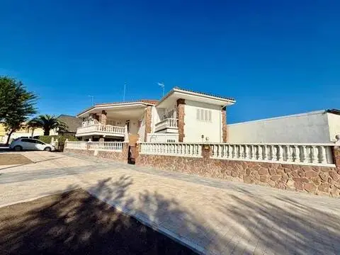 Chalet en Titulcia