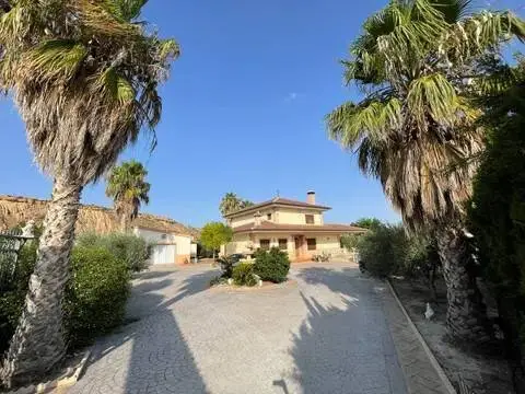 Casa rústica en Mula