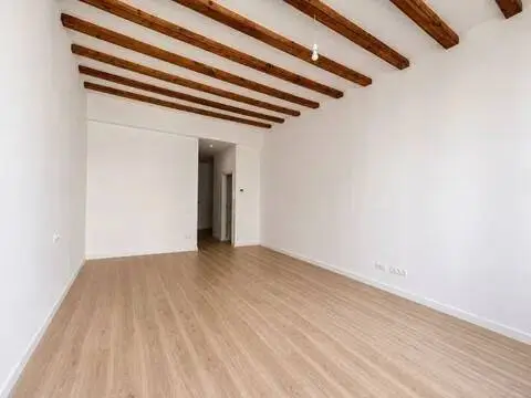 Piso en El Raval