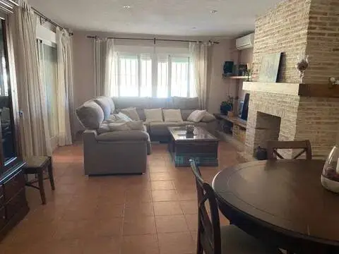 Casa en Villanueva de la Torre