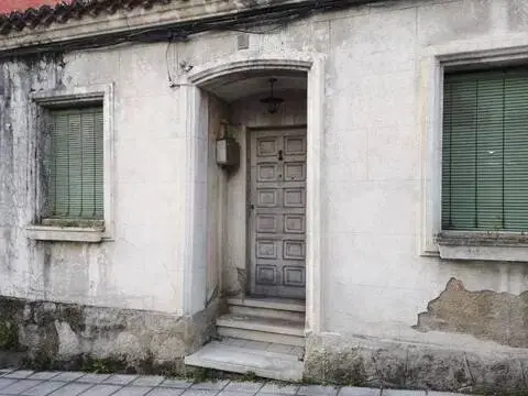 Casa adosada en calle de Santa Eufemia