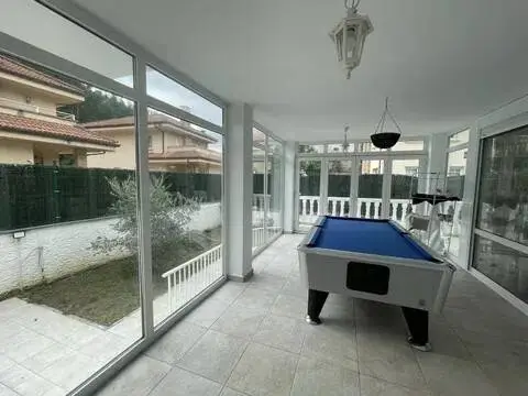 Chalet en calle Montealegre S-N