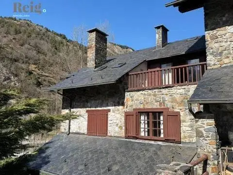 3-bedroom chalet for sale in Ordino · 35 of 39