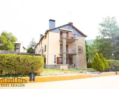 Chalet en calle Santiago
