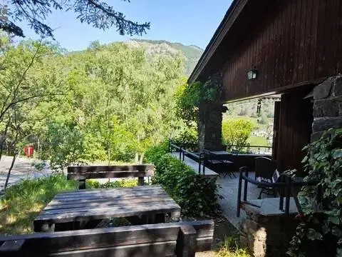 4-bedroom chalet for sale in Ordino · 4 of 51