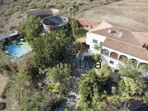 Chalet en calle calle los Gorones, 10