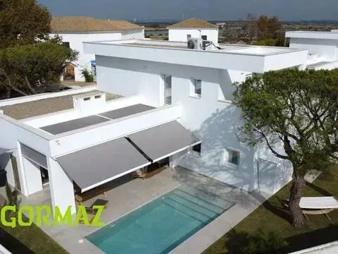 Chalet en Costa de Sancti Petri